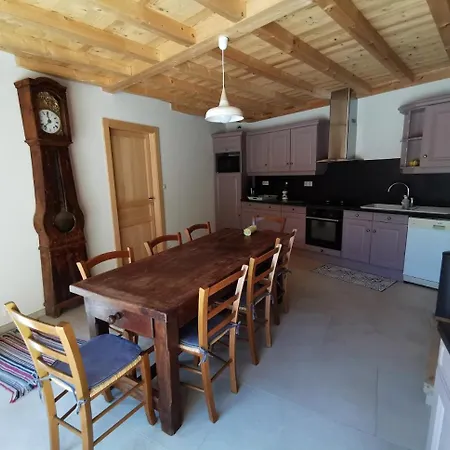 Lou Fredou * Saint-Amand-de-Coly